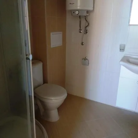 Visit Orchid Fort Apartament *
